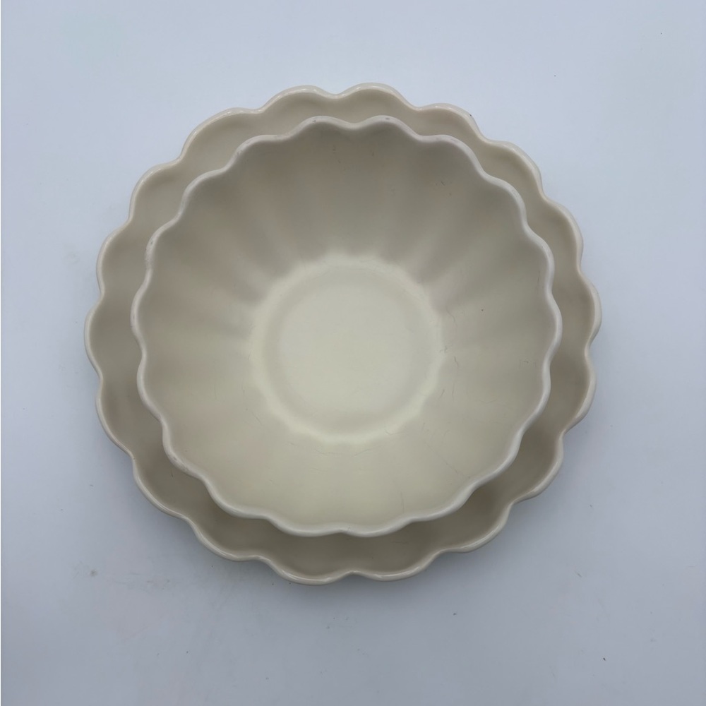 Vintage Catalina Rancho/Franciscan Pottery Cream Scalloped Bowl and Plate